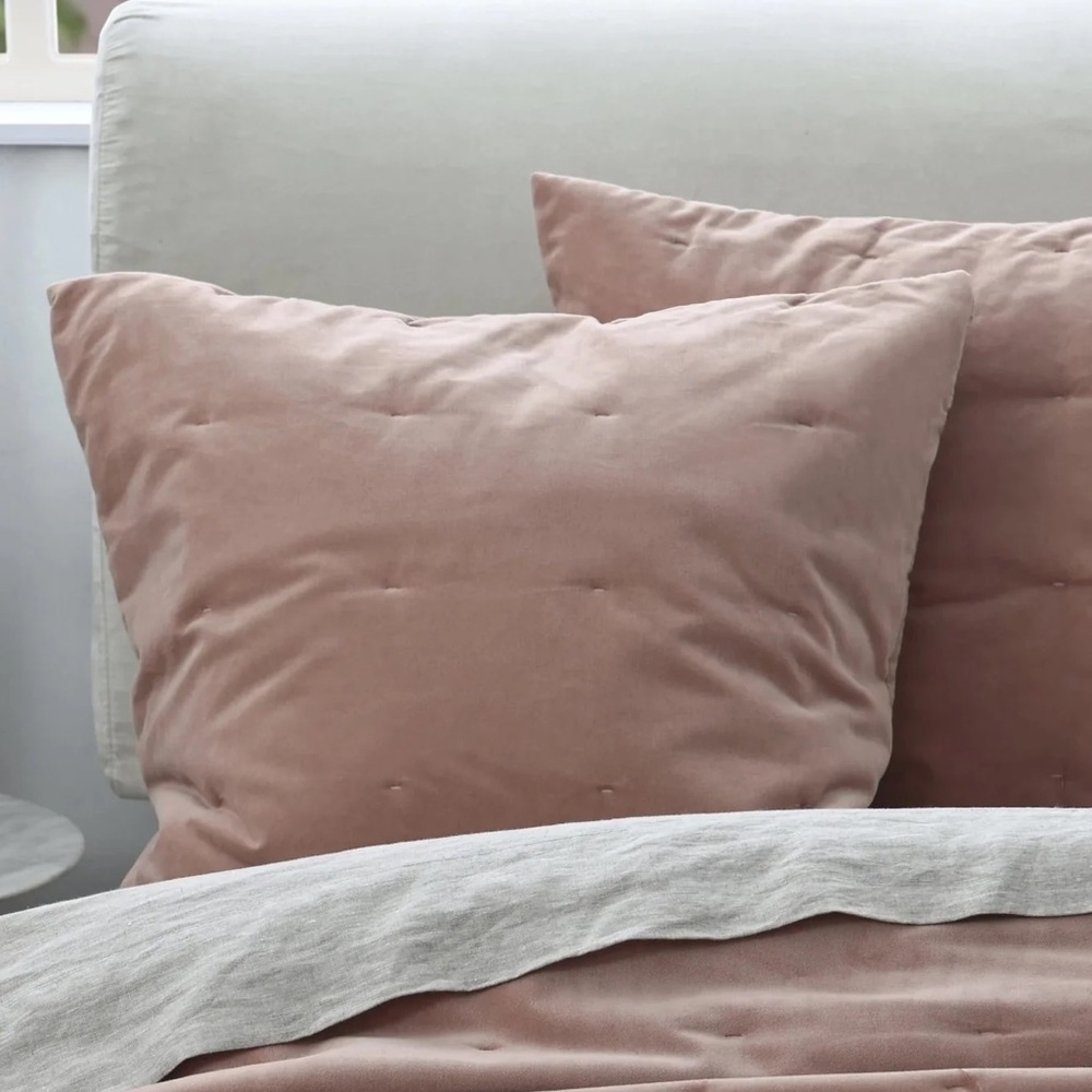 2/ West Elm | Velvet Quilt | Dusky Rose Euro pillow covers
